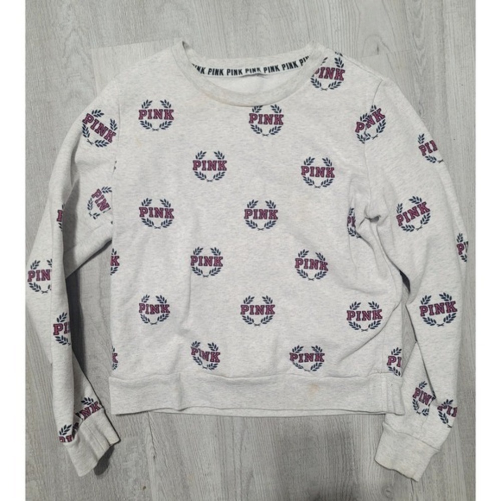 VS PINK Perfect Crew Heather Silver All Over Logo‎ Sweatshirt